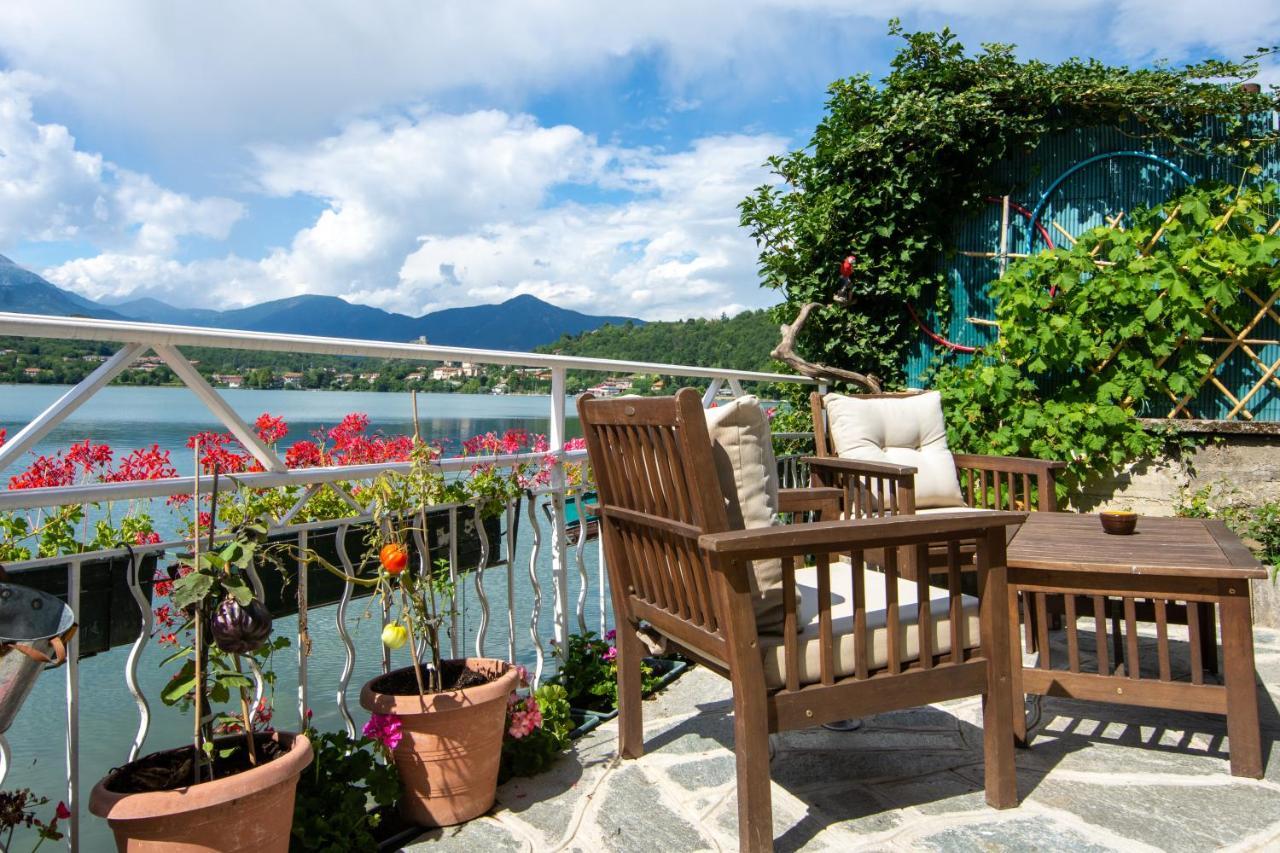 B&B In Riva al Lago Avigliana Exterior foto